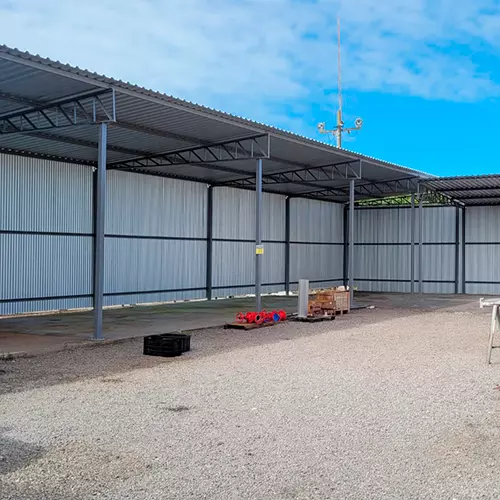 Fabricação, pintura e montagem de Galpão para a Perbras no contrato de Pintura UTGC Petrobras.